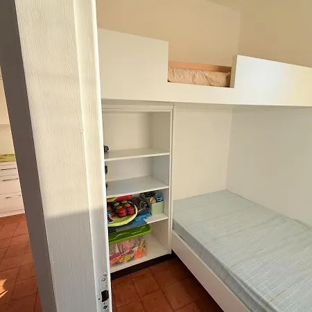 Vear Hausing - Volano 80 Int 8 * Lido di Volano
